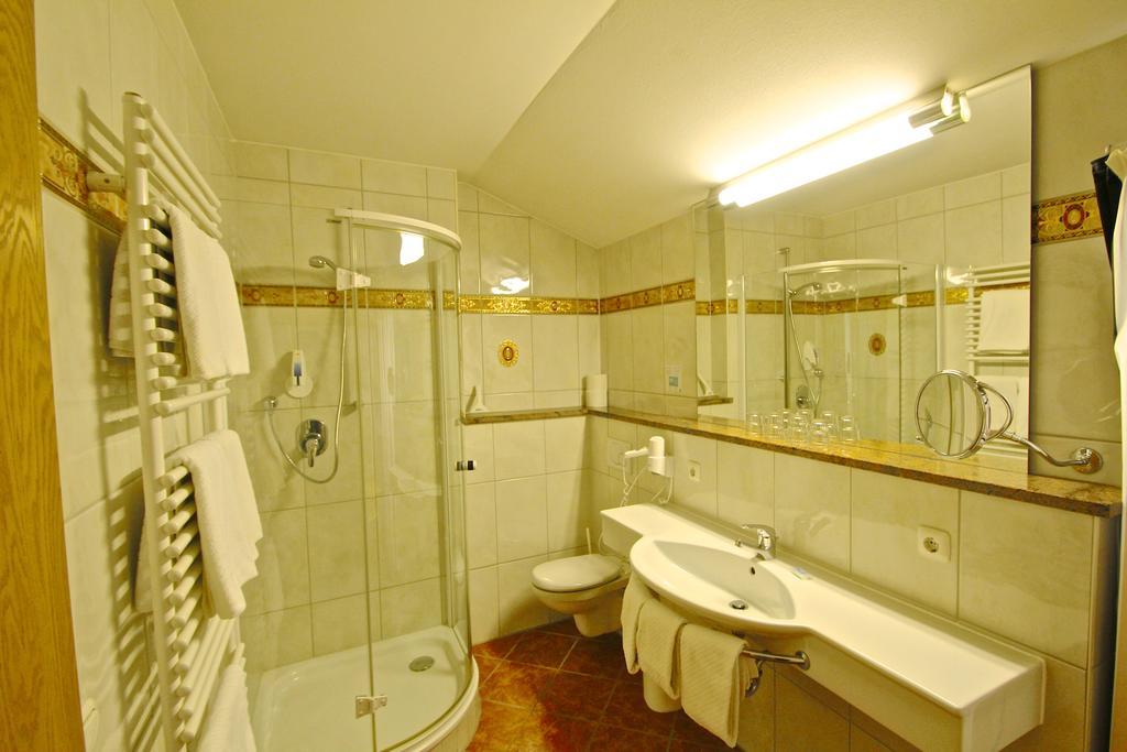 Ferienwohnungen Weiherbach - Hallenbad Берхтесгаден Экстерьер фото